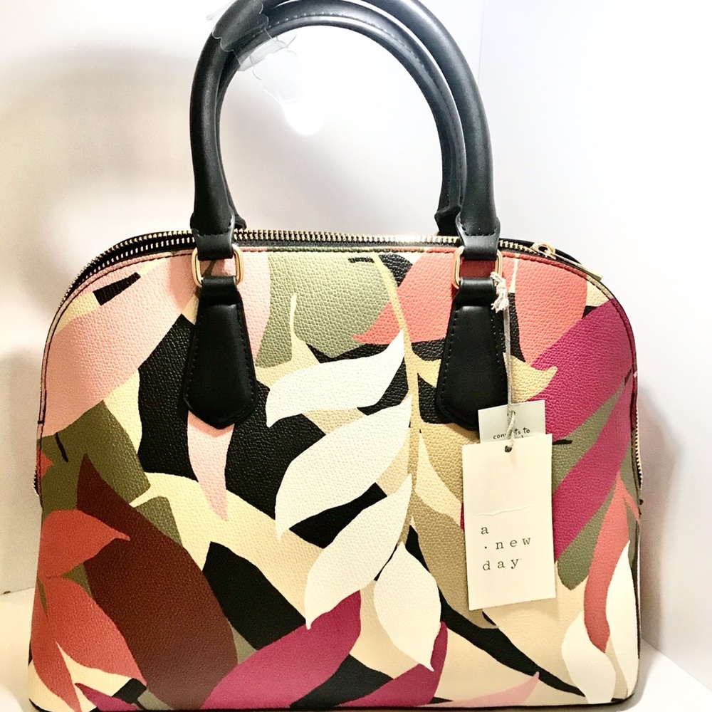 NWT handbag x A New day w/ crossbody strap.